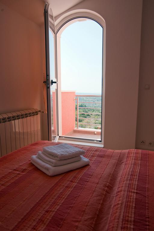 Apartments Marinic Primošten Стая снимка